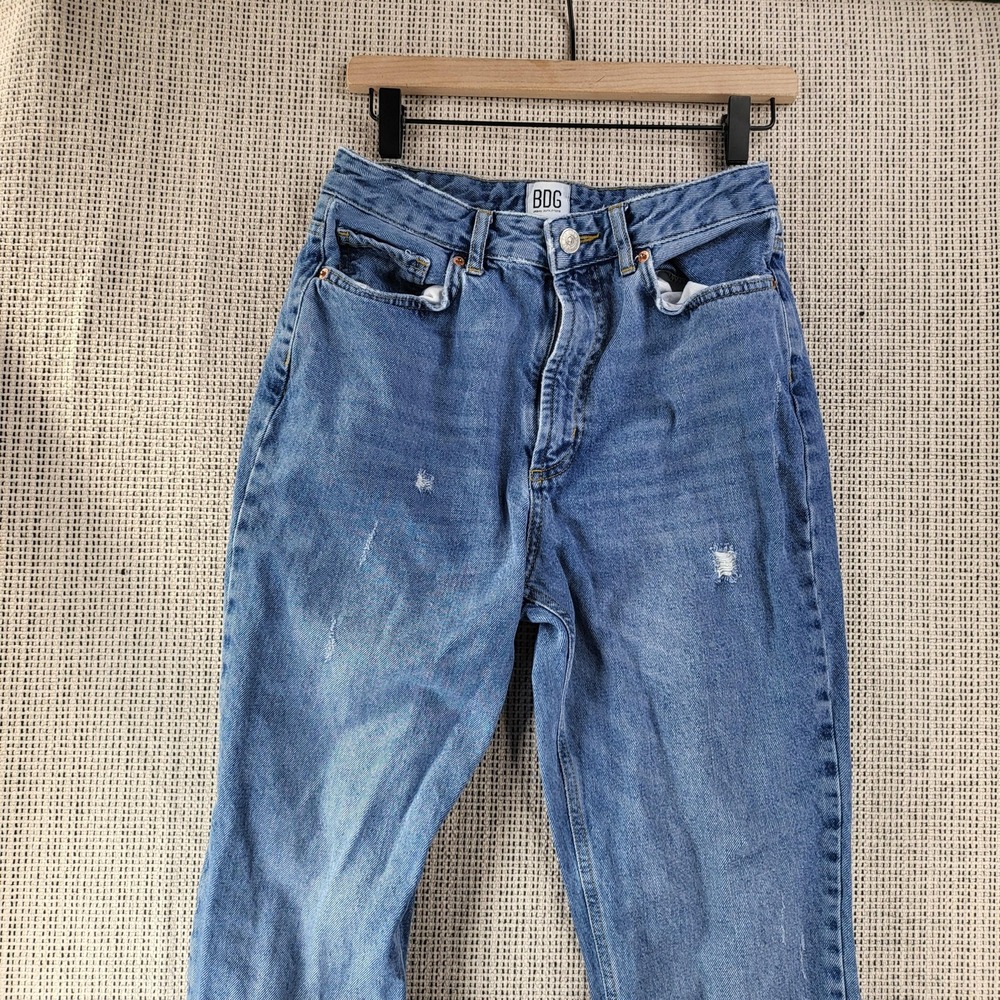 BDG Urban Outfitters Jeans Womens 28 Blue Mom High-Rise Distressed Denim Pants
